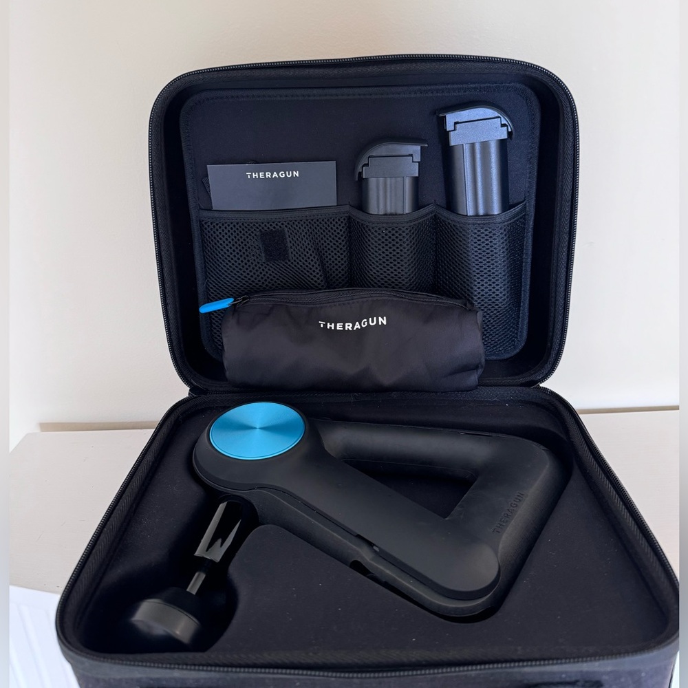 ⭐️ THERAGUN PRO!! BONUS!! ⭐️
